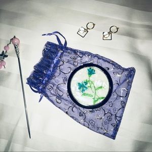Asian Style Floral Mini Makeup Hans Mirror